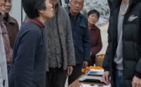 【四块一斤轰走，寒潮后全村哭求】62集短剧全集免费观享