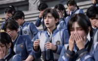 【灾厄系统：寄生校花后我无敌了第一季】82集短剧免费高清在线看