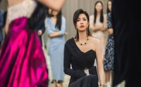【总裁夫人手撕渣男渣女美飒了】29集高清短剧在线观看，剧情紧凑引人入胜