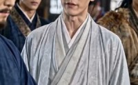 【臣本布衣，为何逼我称帝】78集短剧在线免费赏看