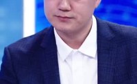 【女儿直播卖惨恶毒母亲被网暴致死】30集短剧在线观看，解锁全部剧情无需付费
