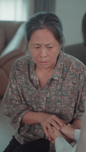 身患绝症，我掀翻了桌子（36集）在线免费观影