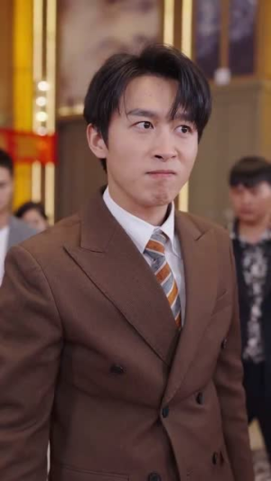 功成名就后，我回乡光耀师门（32集）超好看古装短剧