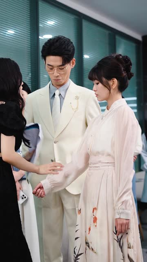 团宠小师妹竟是大佬（36集）零花钱看整部剧