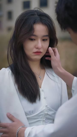重生之我是娱乐圈天后（72集）热门短剧来袭