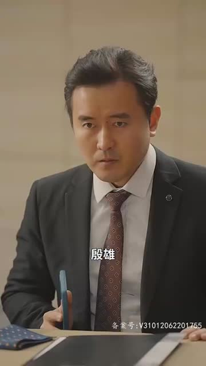 厉少的双面娇妻（100集）在线观看