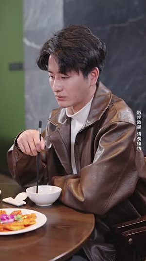 从你的世界路过（104集）温柔追捕短剧