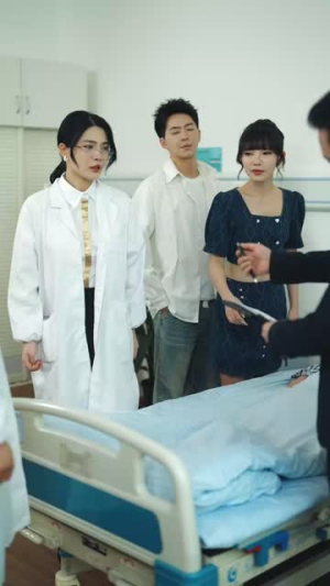 完蛋，我被她们包围了（82集）古装短剧热播