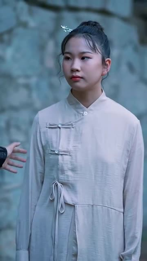 下山后，我被四个绝色师姐包围了（79集）好看短剧看不停