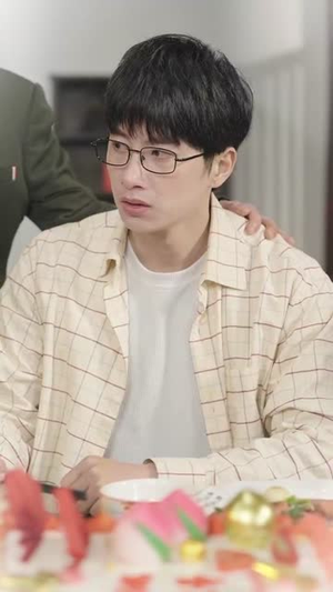 拆红包（30集）好看的短剧