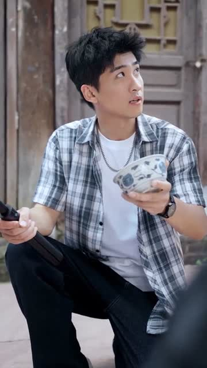 直播捡漏我靠透视纵横商海（80集）男频短剧推荐