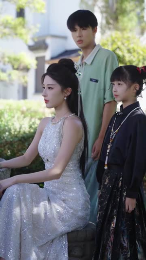 红莲烬(61集) 红莲烬(61集)红果短剧看全集