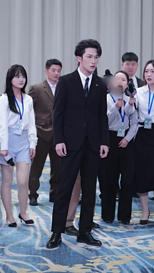 落日朝霞染芳华（70集）百度网盘在线看