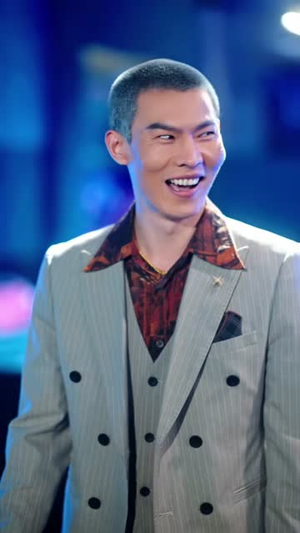 乡野技师：靠一双手征服大老卷（80集）爆火短剧推荐