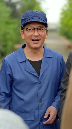 1980东北夫妻致富录(80集) 1980东北夫妻致富录(80集)超火热门短剧