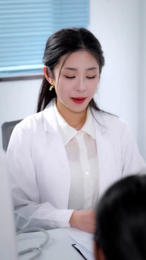 景影帝步步为营:沈医生在劫难逃(75集) 景影帝步步为营:沈医生在劫难逃(75集)全集在线看