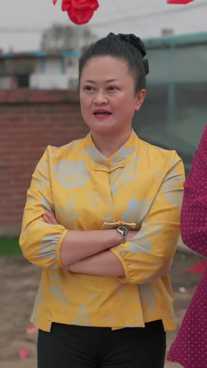 家里来了个母老虎,全家有福啦(53集) 家里来了个母老虎,全家有福啦(53集)常回家看看短剧
