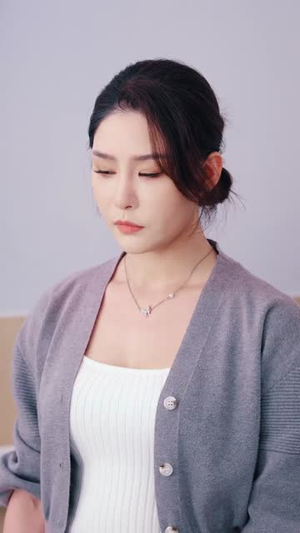 辣妈是女王,归来横扫一切(87集) 辣妈是女王,归来横扫一切(87集)零花钱看整部剧