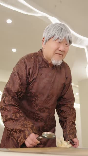 蛛娘鉴宝我用戒指穿梭两界(88集) 蛛娘鉴宝我用戒指穿梭两界(88集)全集